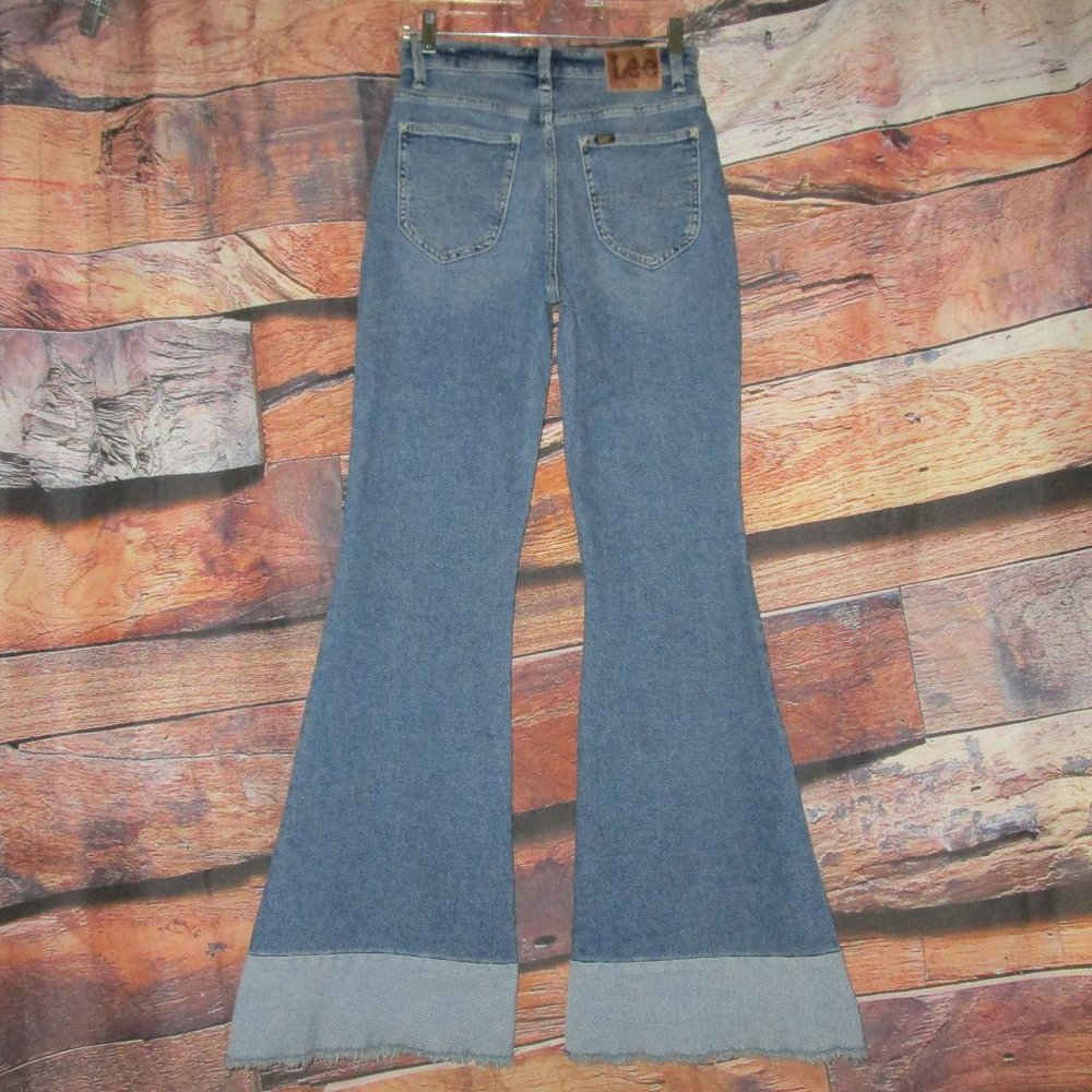 Lee Vintage Modern 28 Bell Bottom Flare Jeans NWT - Picture 11 of 16